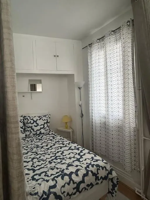 Apartamento Your Parisian Home 10 Min Walk From Eiffel Tower