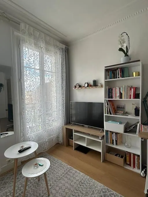 Your Parisian Home 10 Min Walk From Eiffel Tower Fransa